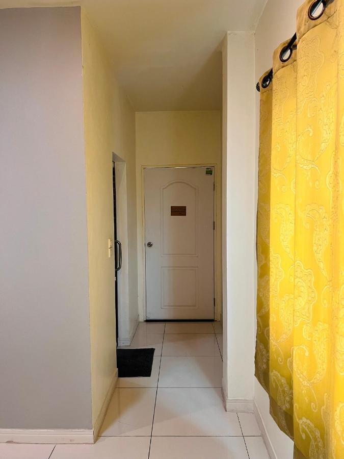 Aekkalukthai Hostel ระยอง ภายนอก รูปภาพ